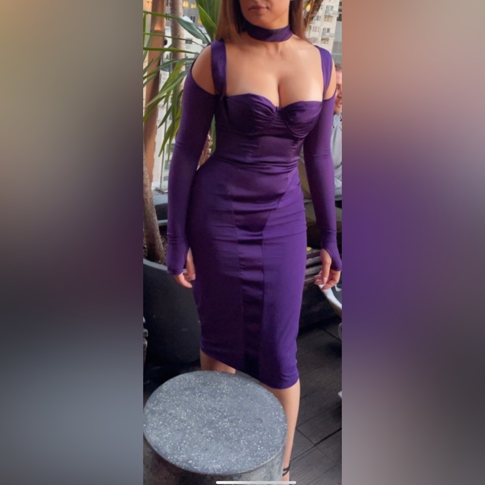 GRAPE CORSET MIDI DRESS - Picture 4 of 5